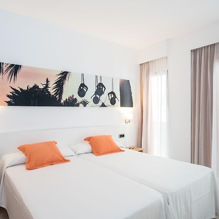 Thb Ocean Beach - Adults Only San Antonio  Ngoại thất bức ảnh