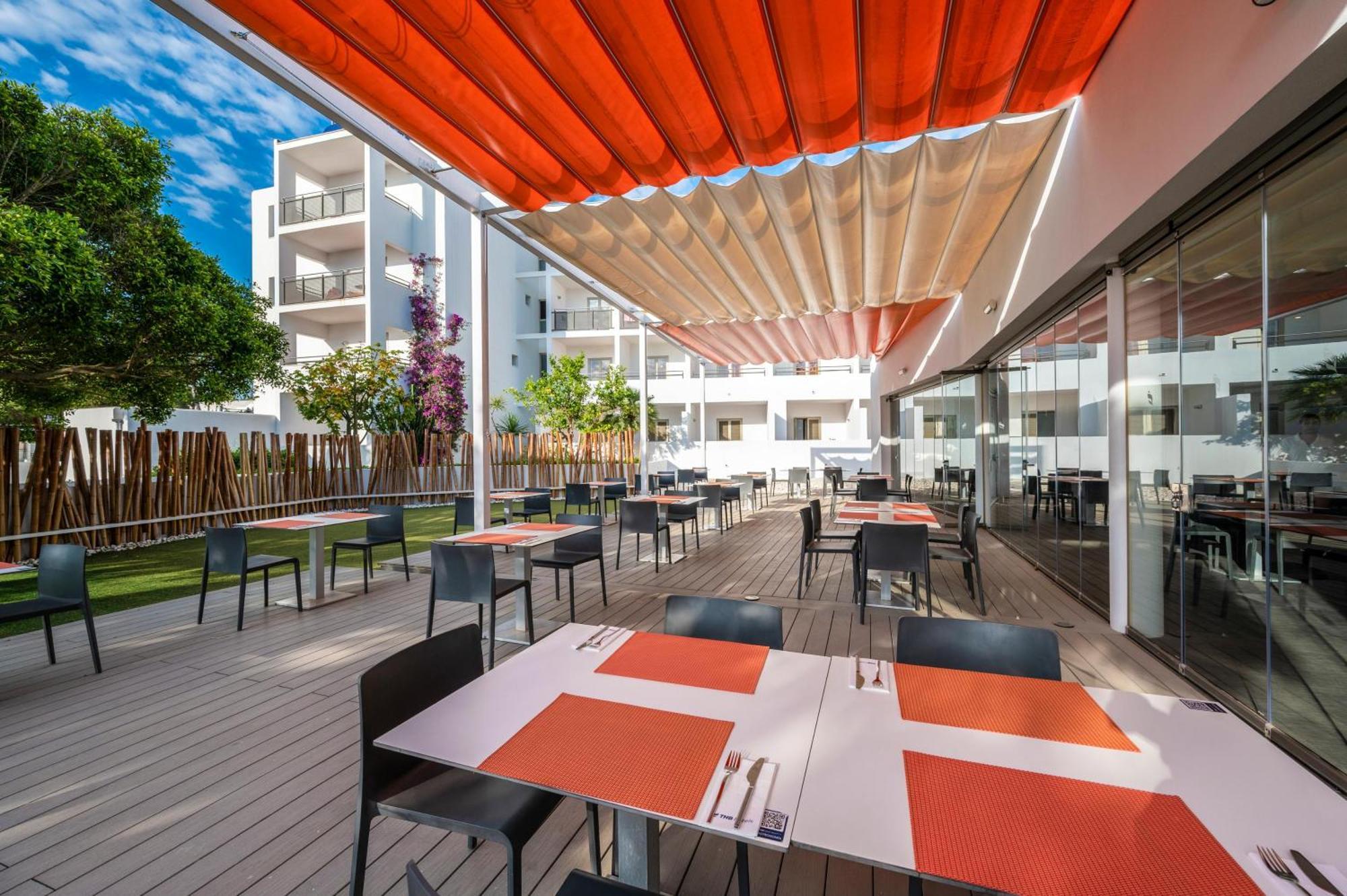 Thb Ocean Beach - Adults Only San Antonio  Ngoại thất bức ảnh