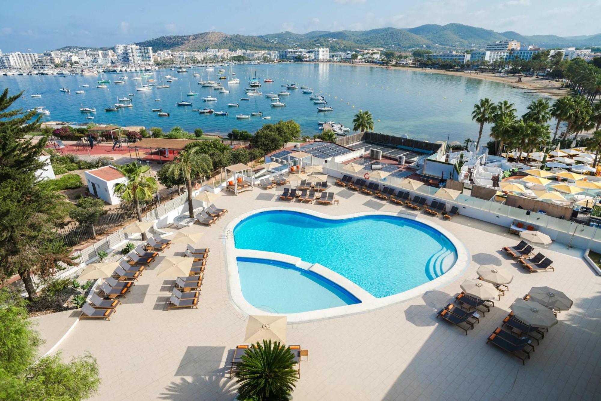 Thb Ocean Beach - Adults Only San Antonio  Ngoại thất bức ảnh