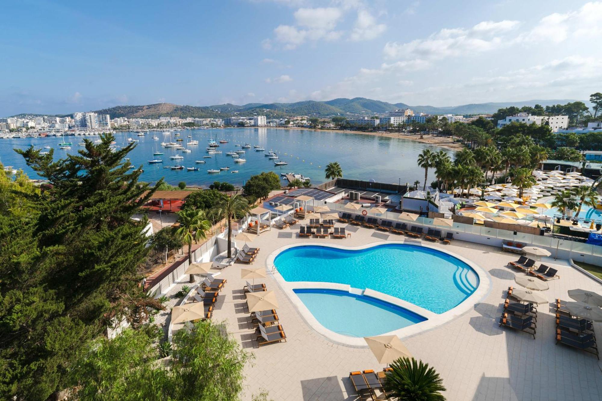 Thb Ocean Beach - Adults Only San Antonio  Ngoại thất bức ảnh